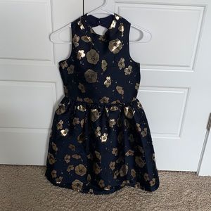 Girls dress